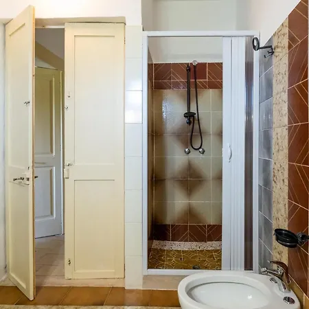 Grazia Semesterbostad *